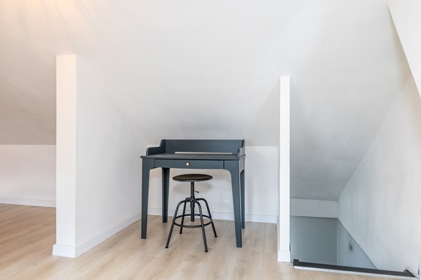 Foto - Te koop: Instapklare gemoderniseerde twee- onder- één kap woning uit 1969 met 144m2 wonen op een perceel van 391 m2 met een energielabel A in Simpelveld